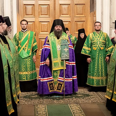 Епископ Городецкий и Ветлужский Парамон сослужил Святейшему Патриарху Московскому и всея Руси Кириллу на Божественной литургии в Серафимо-Дивеевском монастыре