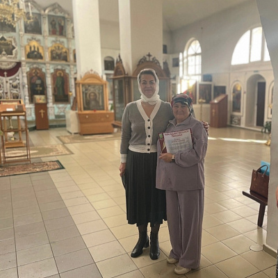 В храме Пресвятой Живоначальной Троицы поселка Шаранга чествовали волонтеров, плетущих маскировочные сети