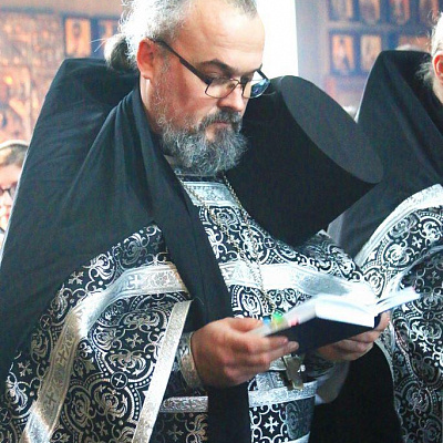 В день памяти великомученика Феодора Тирона епископ Городецкий и Ветлужский Августин совершил Литургию Преждеосвящённых Даров в Городецком Феодоровском мужском монастыре