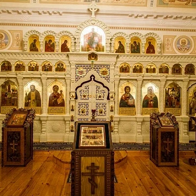 Архиерейское подворье Собора Святой Живоначальной Троицы