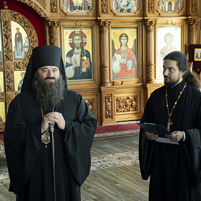 Торжественная церемония передачи учебников «Основы православной культуры» светским школам состоялась в Городецкой епархии