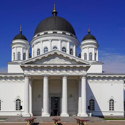 Глава Нижегородской митрополии освятил пасхальные куличи для людей, находящихся в местах лишения свободы