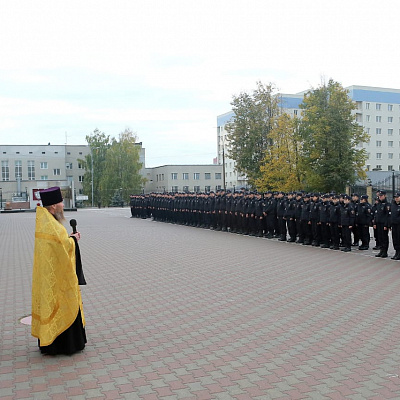 Клирики Нижегородской епархии приняли участие в церемонии приведения к присяге курсантов академии МВД России