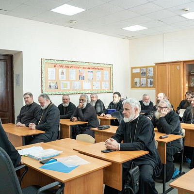 В г.о. Семеновский прошел обучающий мастер-класс для духовенства - «Взаимодействие Церкви и системы образования. Деловые коммуникации» 