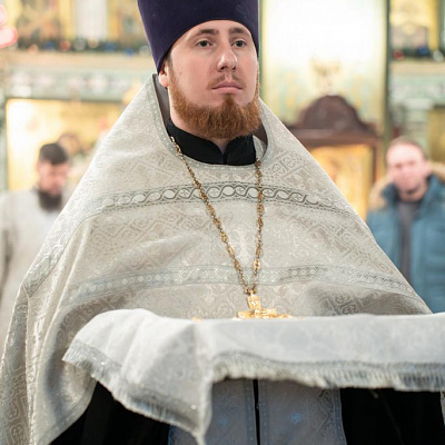 В праздник Рождества Христова епископ Городецкий и Ветлужский Парамон совершил Великую вечерню в Городецком Феодоровском мужском монастыре