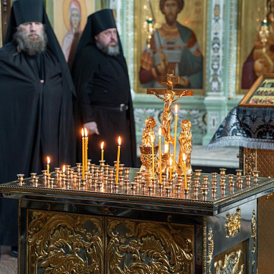 Во вторник первой седмицы Великого поста епископ Городецкий и Ветлужский Парамон молился за богослужением в Городецком Феодоровском мужском монастыре