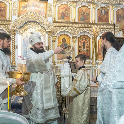 В праздник Крещения Господня епископ Городецкий и Ветлужский Парамон совершил Божественную литургию в Городецком кафедральном соборе Покрова Пресвятой Богородицы