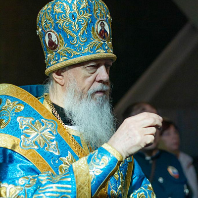 В праздник Похвалы Божией Матери епископ Городецкий и Ветлужский Августин совершил Божественную литургию в Феодоровском кафедральном соборе Городца