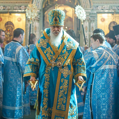 В праздник Похвалы Божией Матери епископ Городецкий и Ветлужский Августин совершил Божественную литургию в Феодоровском кафедральном соборе Городца