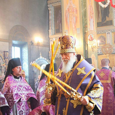 В Великий Четверток епископ Городецкий и Ветлужский Августин совершил литургию в кафедральном соборе Городца