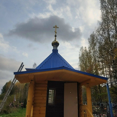В Семеновском благочинии освятили купол и крест для новой часовни в честь Казанской иконы Божией Матери