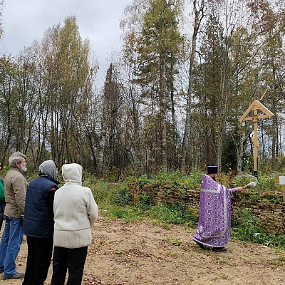  В деревне Покровское Семеновского округа заложили фундамент будущего храма