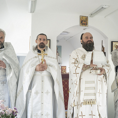 Епископ Городецкий и Ветлужский Парамон совершил малое освящение Архиерейского подворья храма святых первоверховных апостолов Петра и Павла в г. Заволжье