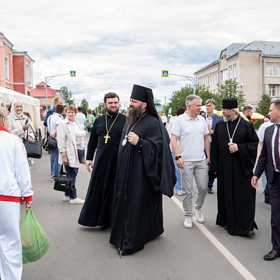 Епископ Городецкий и Ветлужский Парамон посетил торжественное мероприятие, посвященное 95-летию Краснобаковского муниципального округа
