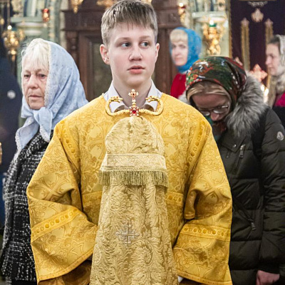 28.11.2021 - В Неделю 23-ю по Пятидесятнице, епископ Городецкий и Ветлужский Августин совершил Божественную литургию в Городецком кафедральном соборе