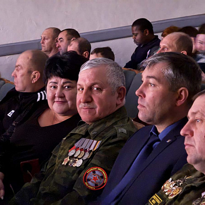 Епископ Дальнеконстантиновский Филарет посетил в Арзамасе концерт для участников боевых действий