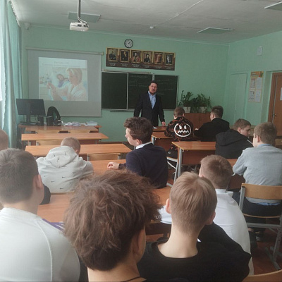 В социальном центре «Покров» Воскресенского благочиния Нижегородской епархии прошла встреча с учащимися школы № 2