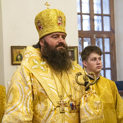 16 сентября 2023 года епископ Городецкий и Ветлужский Парамон совершил всенощное бдение в храме Трех Святителей в Высоковском Успенском мужском монастыре с. Высоково