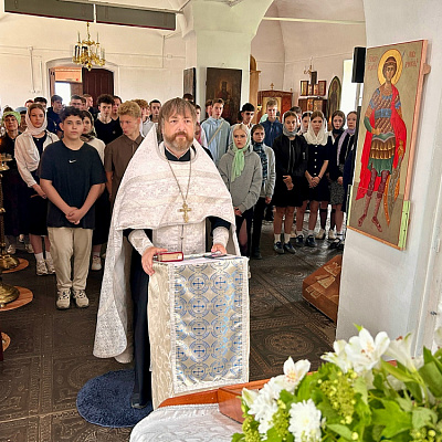 В храмах Сокольского благочиния прошли молебны перед экзаменами