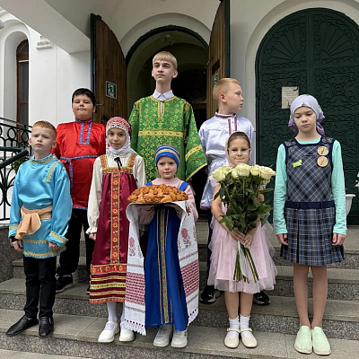 В канун престольного праздника епископ Городецкий и Ветлужский Парамон совершил Всенощное бдение в храме Пресвятой Живоначальной Троицы города Заволжье