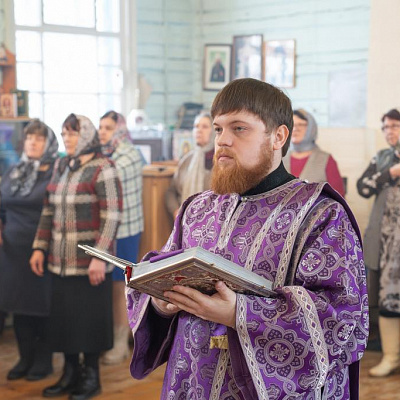 Епископ Городецкий и Ветлужский Парамон совершил Божественную литургию в храме Преображения Господня с. Соболиха