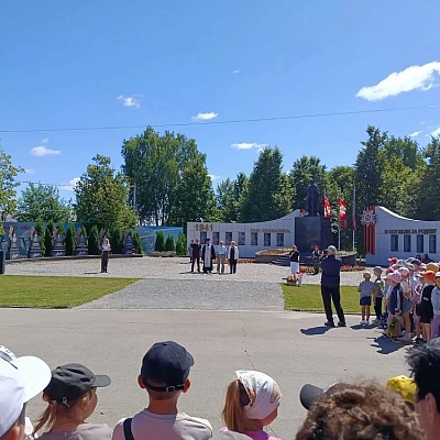 Настоятель храма Вознесения Господня в поселке Ковернино почтил память павших в Великой Отечественной войне