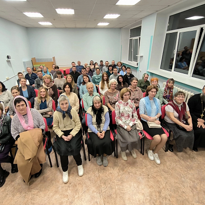 В семейном центре «Ковчег» Молитовского благочиния прошел киновечер, посвященный апостолу Петру