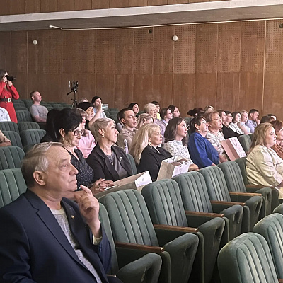 Клирики Нижегородской епархии приняли участие во вручении аттестатов выпускникам школ