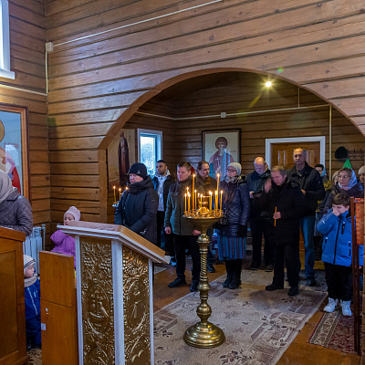 Прихожане храмов Нижегородского благочиния совершили трудническую поездку в село Большое Терюшево Дальнеконстантиновского района