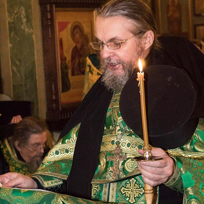 Епископ Городецкий и Ветлужский Августин совершил Всенощное бдение накануне торжеств в честь святого Александра Невского в Городецком Феодоровском мужском монастыре