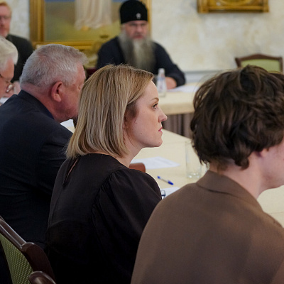 Митрополит Георгий провел совещание, посвященное реставрационным работам Свято-Успенского мужского монастыря — Саровской пустыни