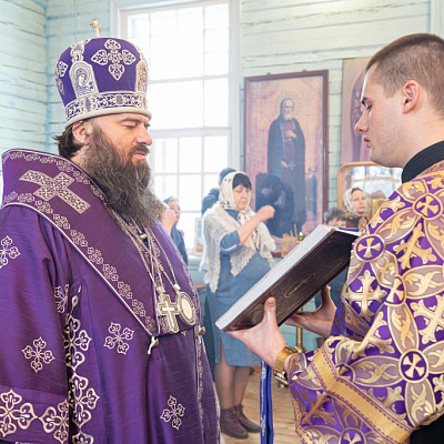 Епископ Городецкий и Ветлужский Парамон совершил Божественную литургию в храме Преображения Господня с. Соболиха