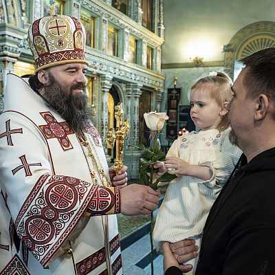 В Неделю святых жен-мироносиц епископ Городецкий и Ветлужский Парамон совершил Божественную литургию в Городецком Феодоровском мужском монастыре