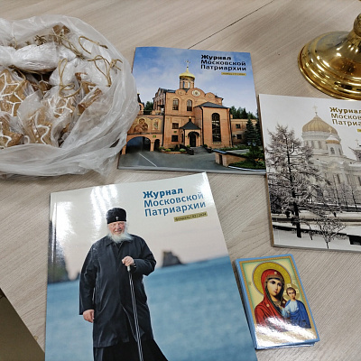 Помощник благочинного Нагорного округа освятил районное отделение Федеральной службы судебных приставов
