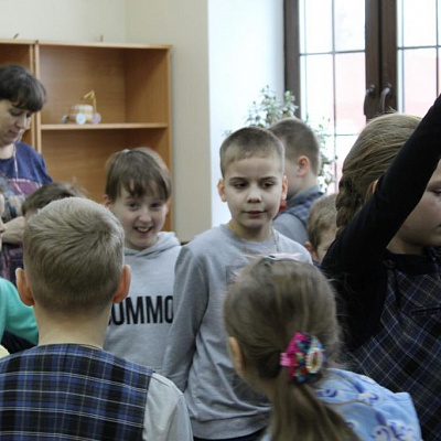 В Центре православной культуры имени Александра Невского Городецкого Феодоровского мужского монастыря прошли комплексные занятия для детей «Сретение Господне»
