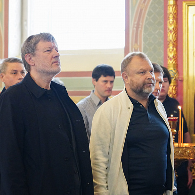 Митрополит Георгий совершил Божественную литургию в храме в честь Рождества Иоанна Предтечи в Нижнем Новгороде