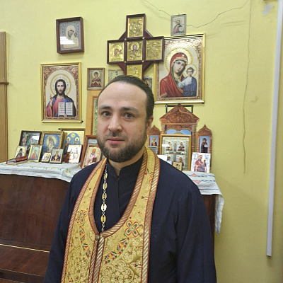 Помощник благочинного Приокского округа посетил пациентов нижегородской областной психоневрологической больницы №1