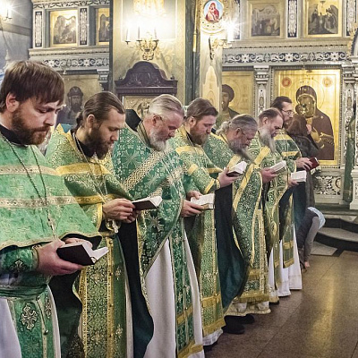 Архиерейское богослужение в память святого Александра Невского в Городце 