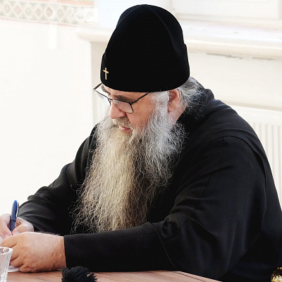 Управляющий Нижегородской епархией провел совещание о переустройстве инженерных сетей Свято-Троицкого Серафимо-Дивеевского монастыря