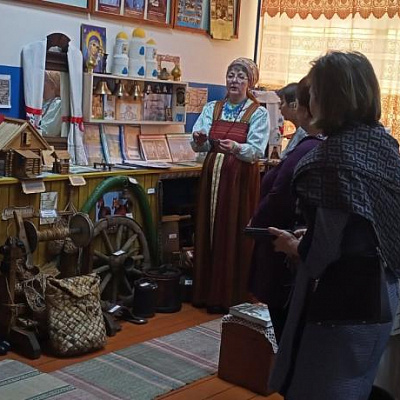 "Тематические экскурсии по достопримечательностям родного Шарангского края"