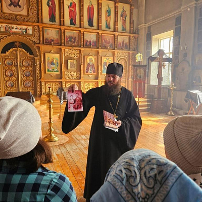 Учащиеся Воскресенской школы побывали на экскурсии в Воскресенском Соборе