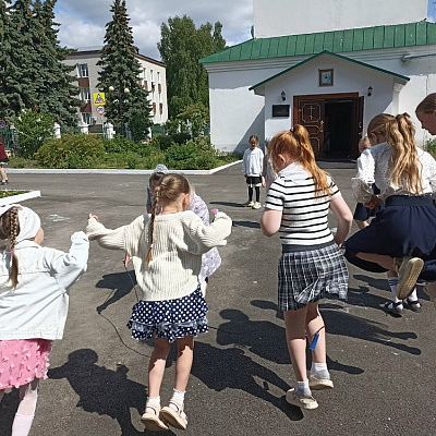 Итоговое занятие в воскресной школе "Зернышки" прихода Пресвятой Живоначальной Троицы поселка Шаранга