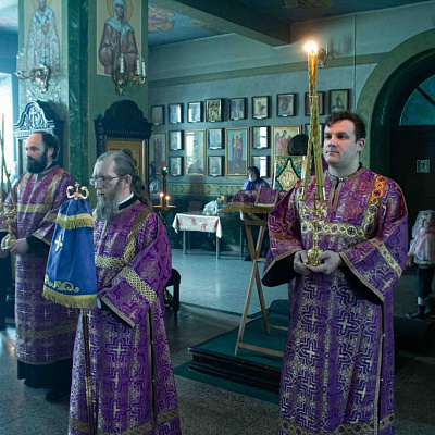 В день памяти 40 мучеников Севастийских епископ Городецкий и Ветлужский Августин совершил Вечерню с Литургией Преждеосвященных Даров в кафедральном соборе иконы Божией Матери Феодоровская