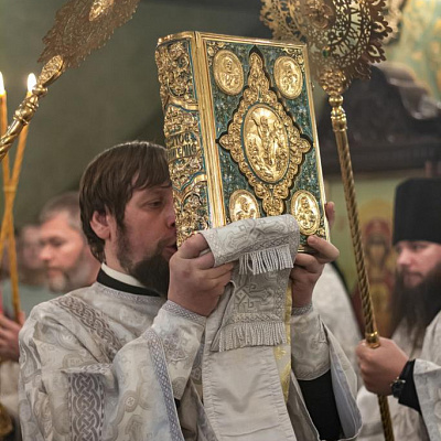 5 ноября, в Димитриевскую родительскую субботу, епископ Городецкий и Ветлужский Августин совершил Божественную литургию в кафедральном соборе иконы Божией Матери Феодоровская города Городца