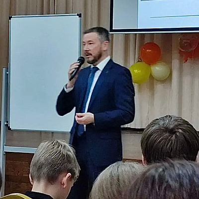 Сормовскую православную гимназию посетил министр науки и высшего образования Нижегородской области