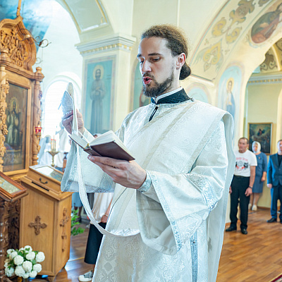 Епископ Городецкий и Ветлужский Парамон совершил Божественную литургию в храме великомученицы Екатерины г. Ветлуга