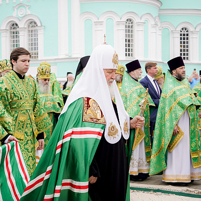 Епископ Городецкий и Ветлужский Парамон сослужил Святейшему Патриарху Московскому и всея Руси Кириллу на Божественной литургии в Серафимо-Дивеевском монастыре