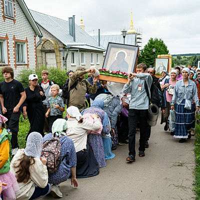 Завершился традиционный Крестный ход "Городец - Дивеево"