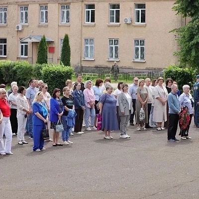 Настоятель Никольского храма поселка Тоншаево принял участие в митинге, посвященном Дню памяти и скорби