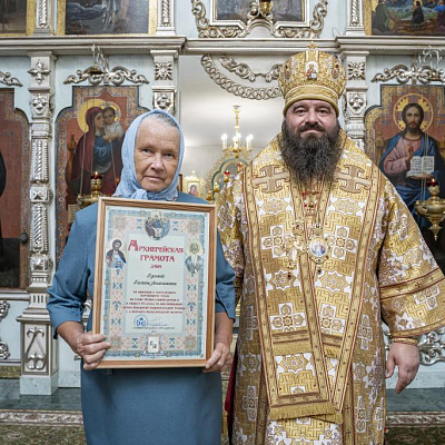 Епископ Городецкий и Ветлужский Парамон совершил Божественную литургию в храме Пресвятой Живоначальной Троицы р. п. Шаранга